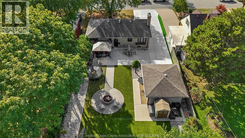 2850 Virginia Park Avenue, Windsor, Ontario  N9E 2B9 - Photo 34 - 25027919