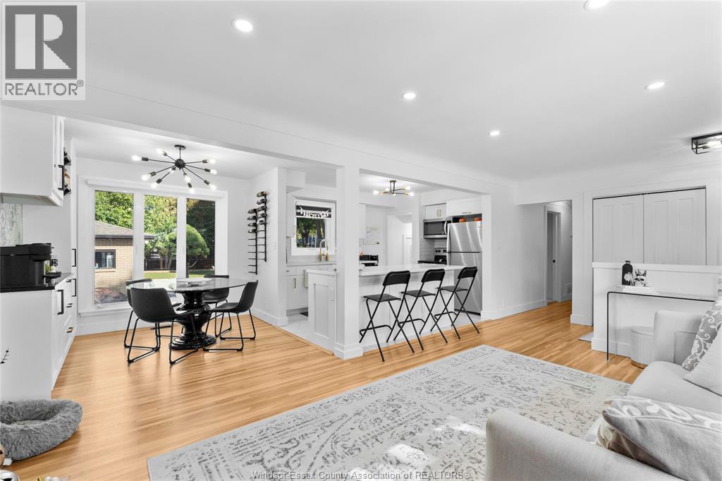 2850 Virginia Park Avenue, Windsor, Ontario  N9E 2B9 - Photo 9 - 25027919