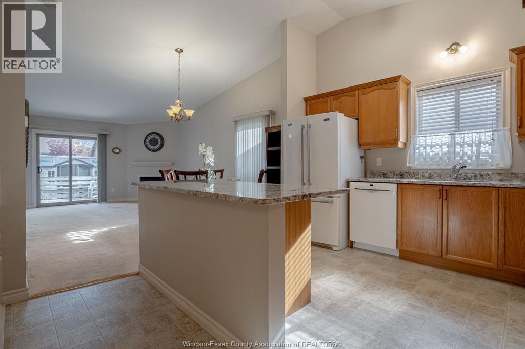 125 Woodycrest Avenue, Kingsville, Ontario  N9Y 4G3 - Photo 2 - 25027895