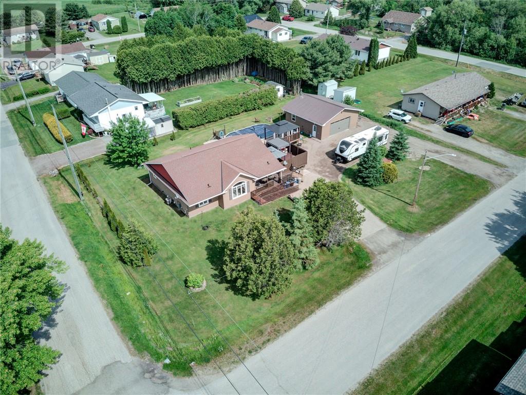 18 Jessup Street, Cache Bay, Ontario  P0H 1G0 - Photo 2 - 2122865