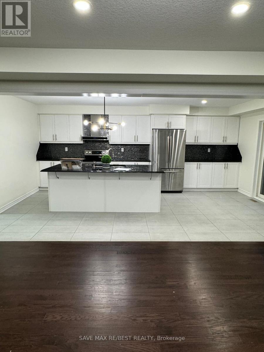 Main - 237 Shady Glen Crescent, Kitchener, Ontario  N2R 0J9 - Photo 10 - X12503716