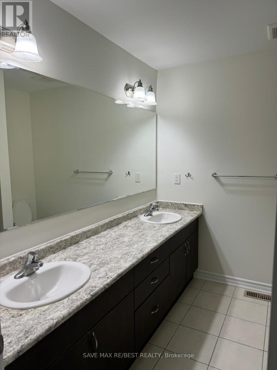 Main - 237 Shady Glen Crescent, Kitchener, Ontario  N2R 0J9 - Photo 22 - X12503716