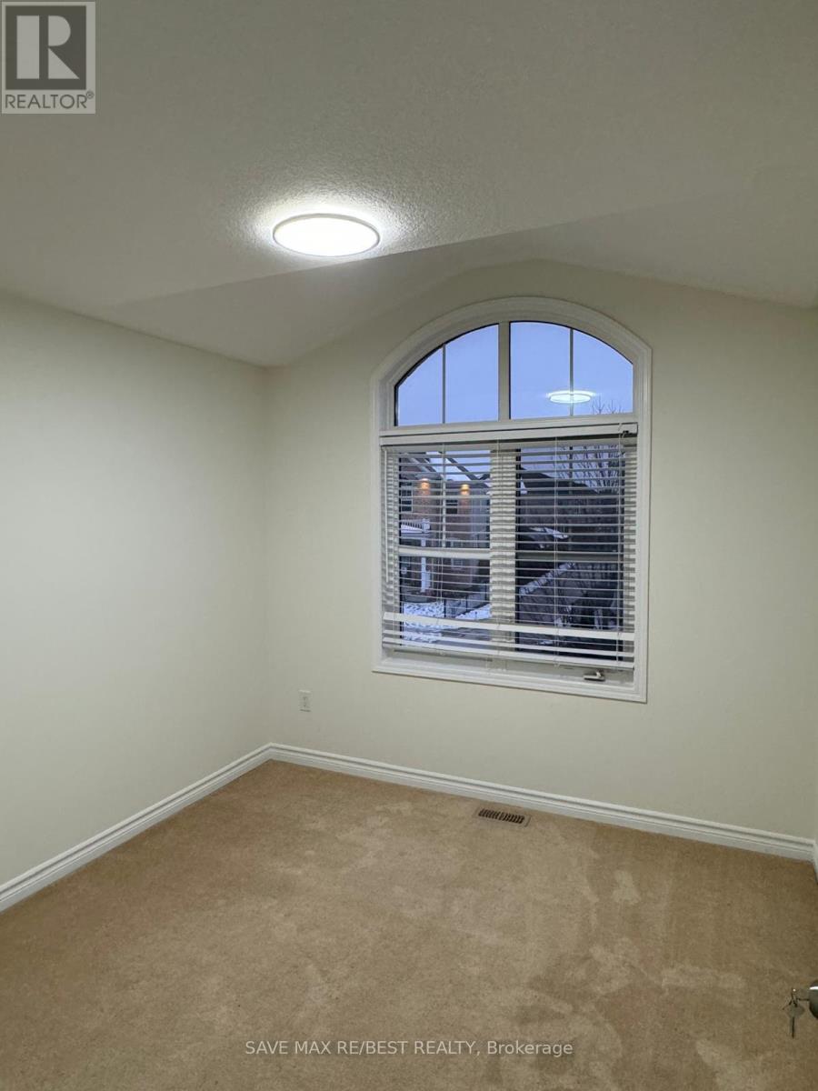 Main - 237 Shady Glen Crescent, Kitchener, Ontario  N2R 0J9 - Photo 21 - X12503716