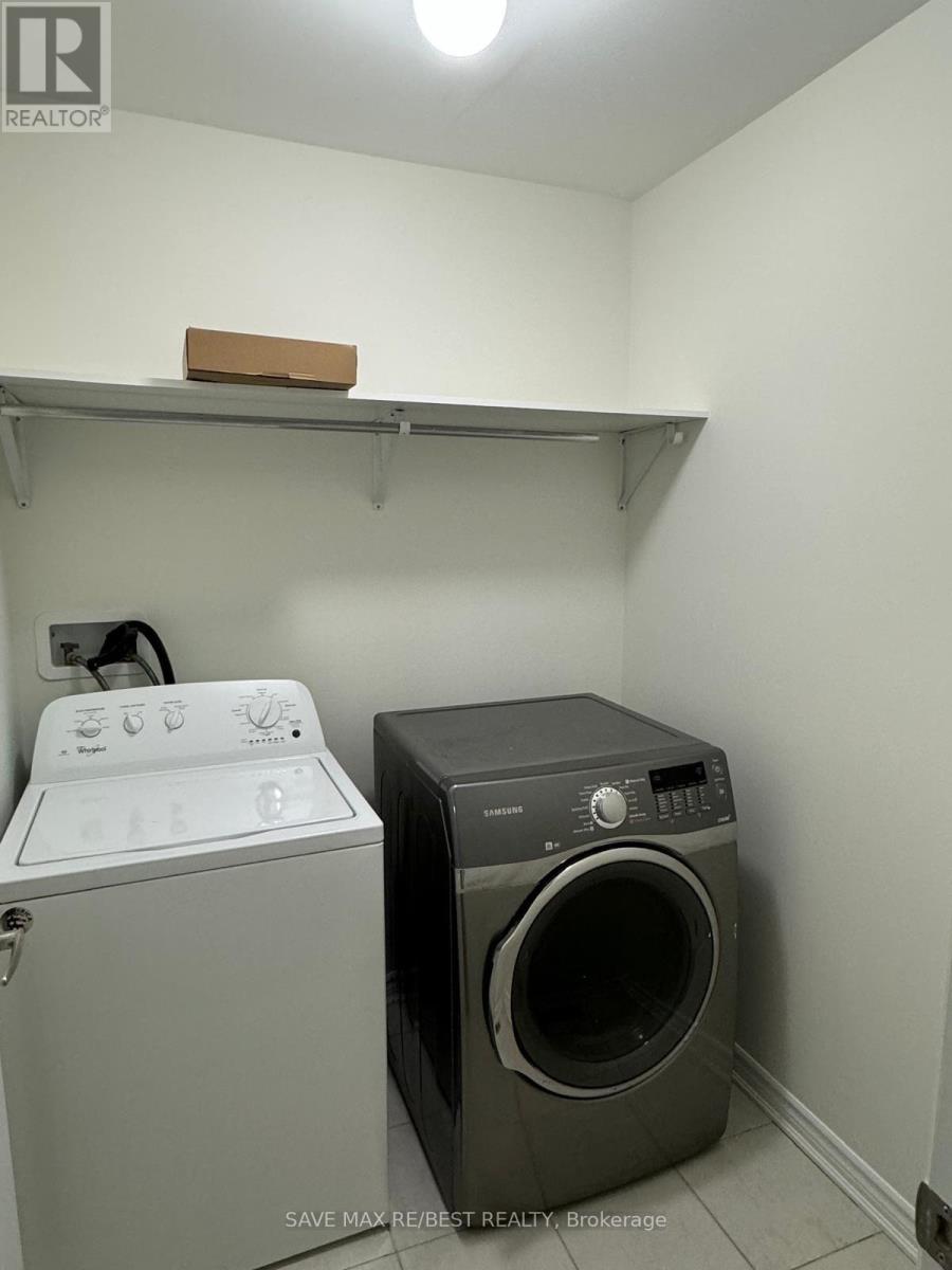 Main - 237 Shady Glen Crescent, Kitchener, Ontario  N2R 0J9 - Photo 17 - X12503716