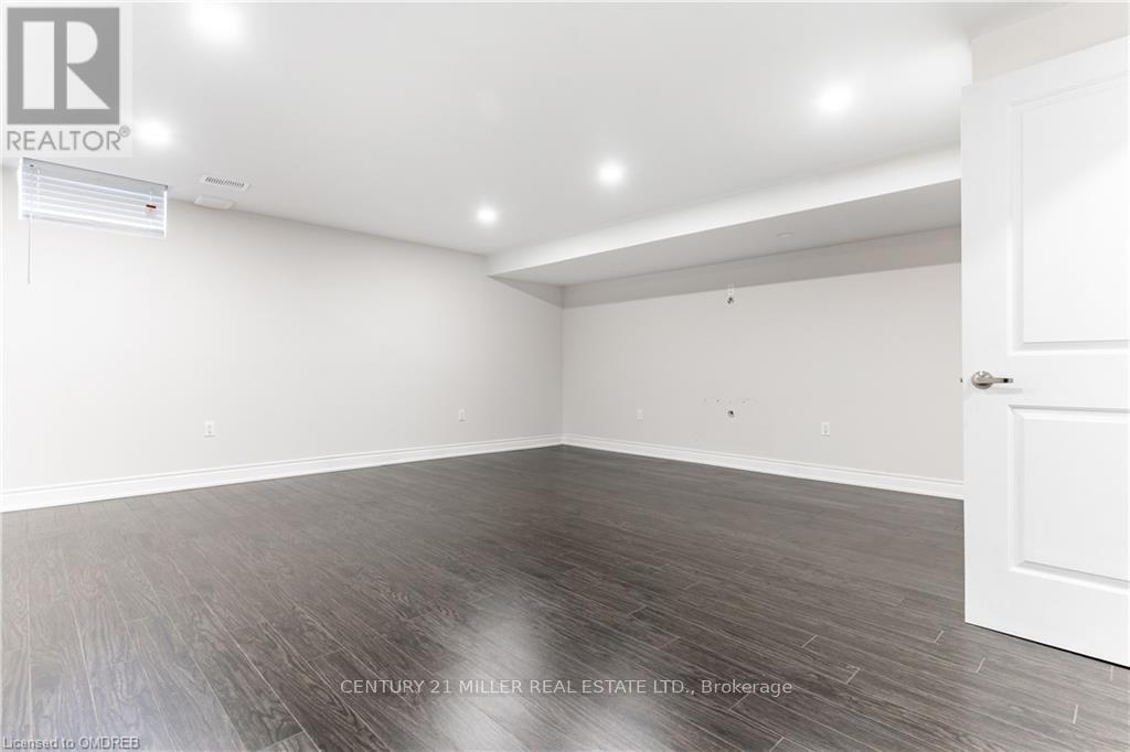 3136 Post Road, Oakville, Ontario  L6H 0V3 - Photo 37 - W12506380