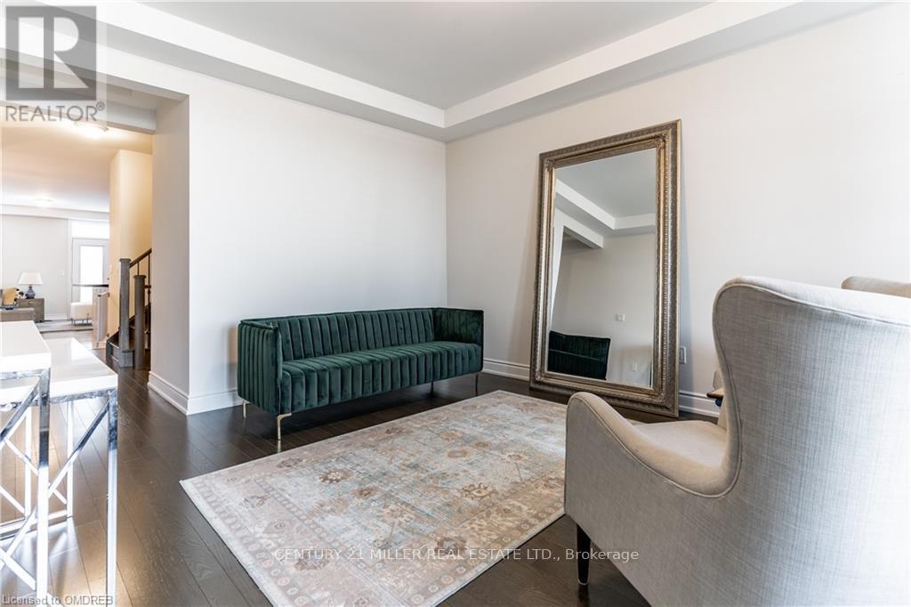 3136 Post Road, Oakville, Ontario  L6H 0V3 - Photo 5 - W12506380