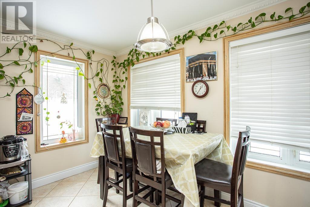 587 Moss Rd, Sault Ste. Marie, Ontario  P6A 5K8 - Photo 13 - SM252607