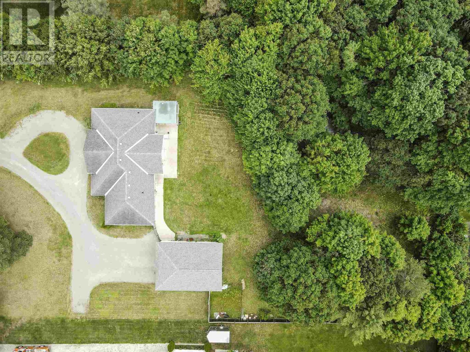 587 Moss Rd, Sault Ste. Marie, Ontario  P6A 5K8 - Photo 4 - SM252607