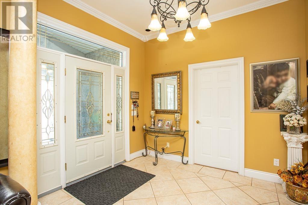 587 Moss Rd, Sault Ste. Marie, Ontario  P6A 5K8 - Photo 6 - SM252607