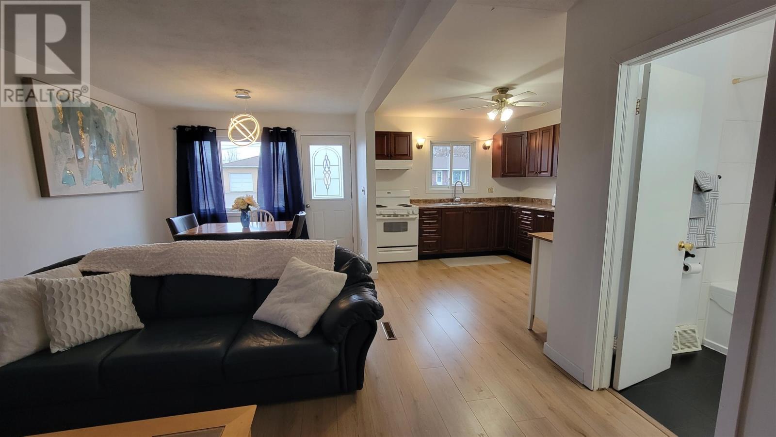 79 Prentice Ave, Sault Ste. Marie, Ontario P6C 4P6 - Photo 15 - SM253152