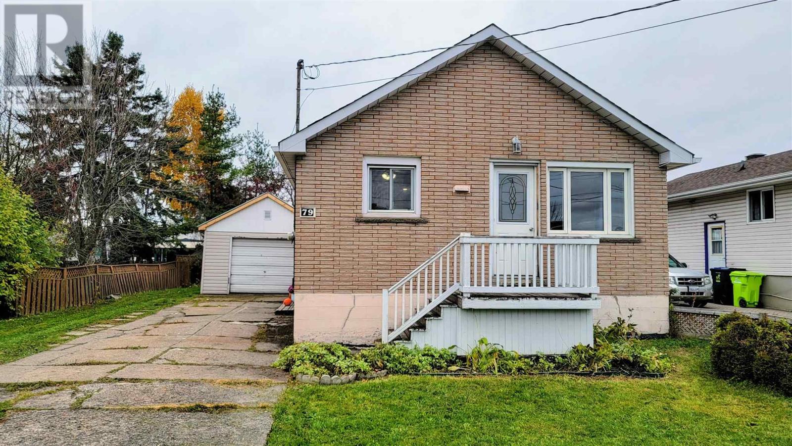 79 Prentice Ave, Sault Ste. Marie, Ontario P6C 4P6 - Photo 1 - SM253152