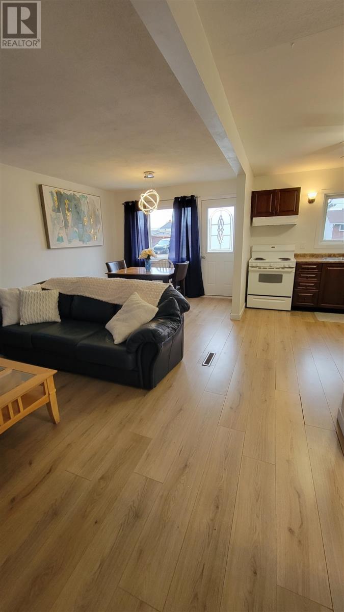 79 Prentice Ave, Sault Ste. Marie, Ontario P6C 4P6 - Photo 18 - SM253152