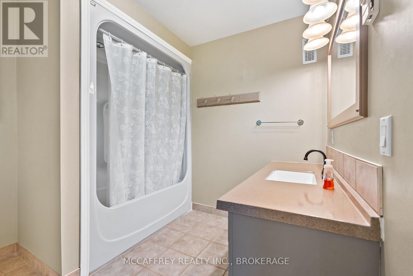 51 Luffman Road, Tweed, Ontario K0K 2L0 - Photo 20 - X12506456