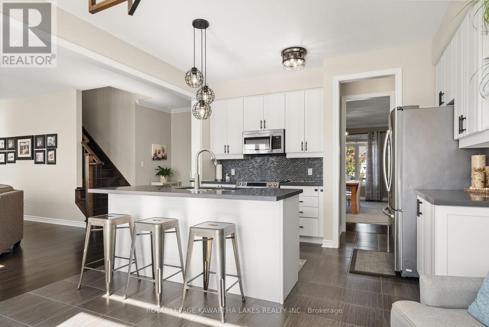 29 Logan Lane, Kawartha Lakes, Ontario K9V 0L3 - Photo 14 - X12506564