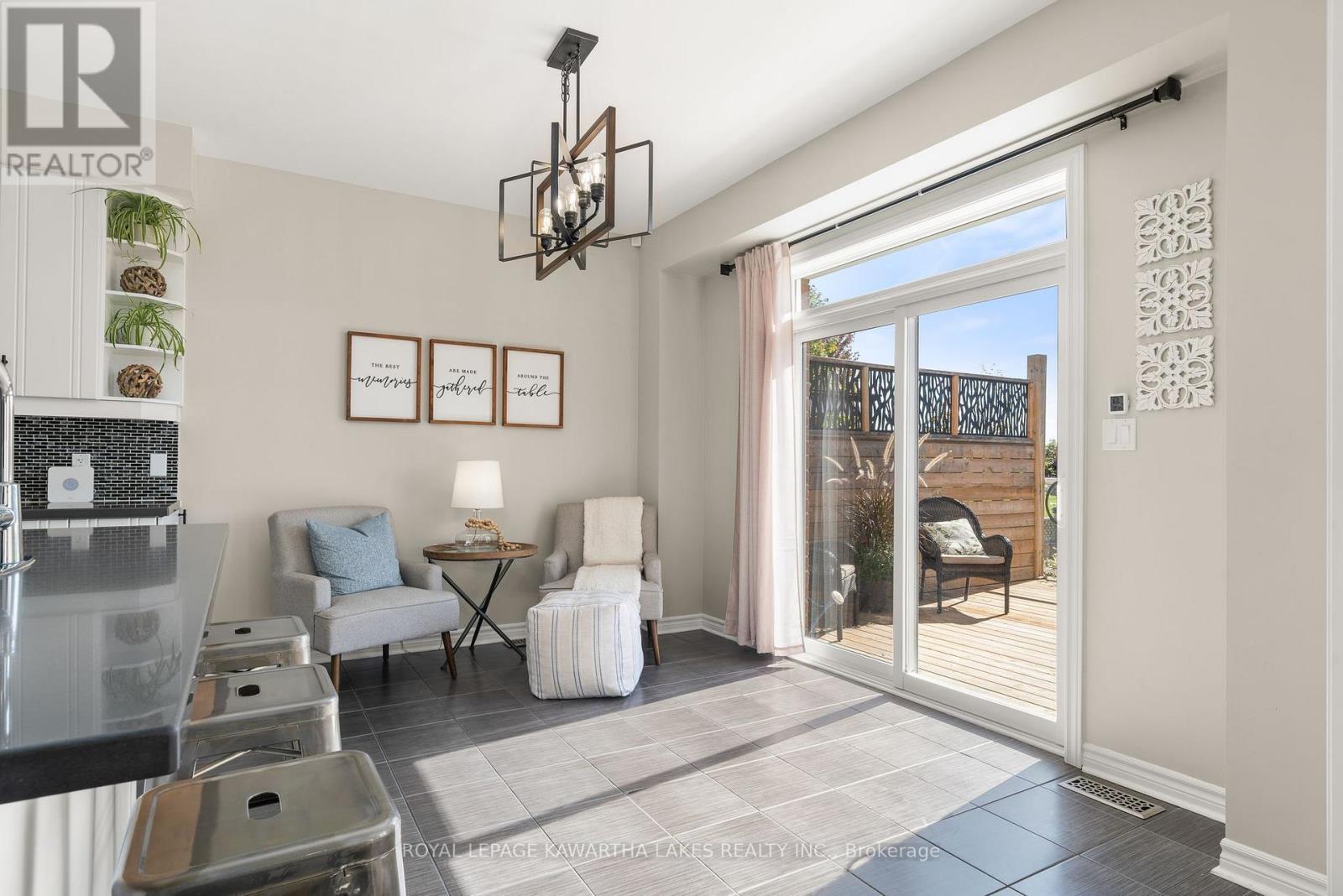 29 Logan Lane, Kawartha Lakes, Ontario K9V 0L3 - Photo 15 - X12506564