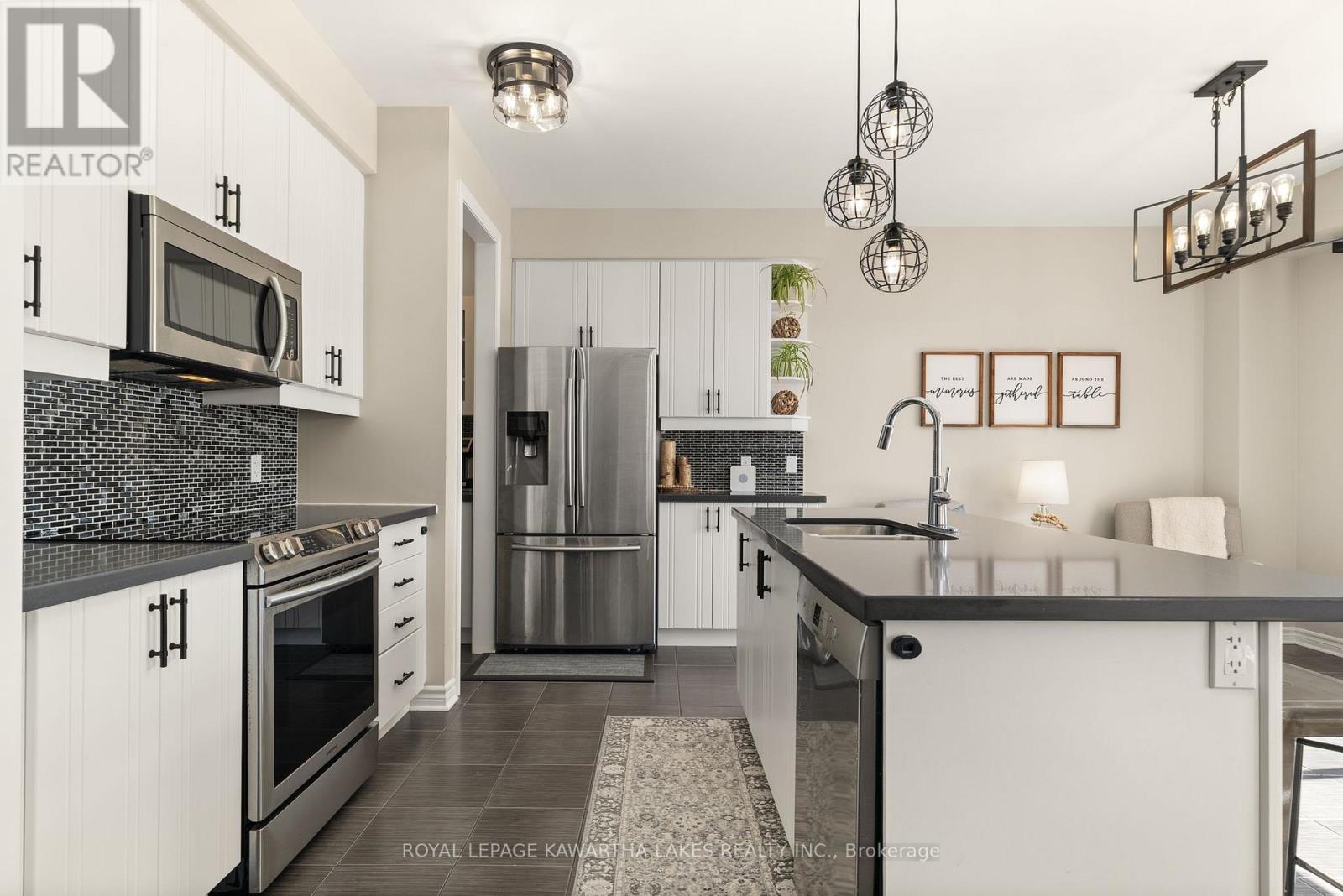 29 Logan Lane, Kawartha Lakes, Ontario K9V 0L3 - Photo 17 - X12506564