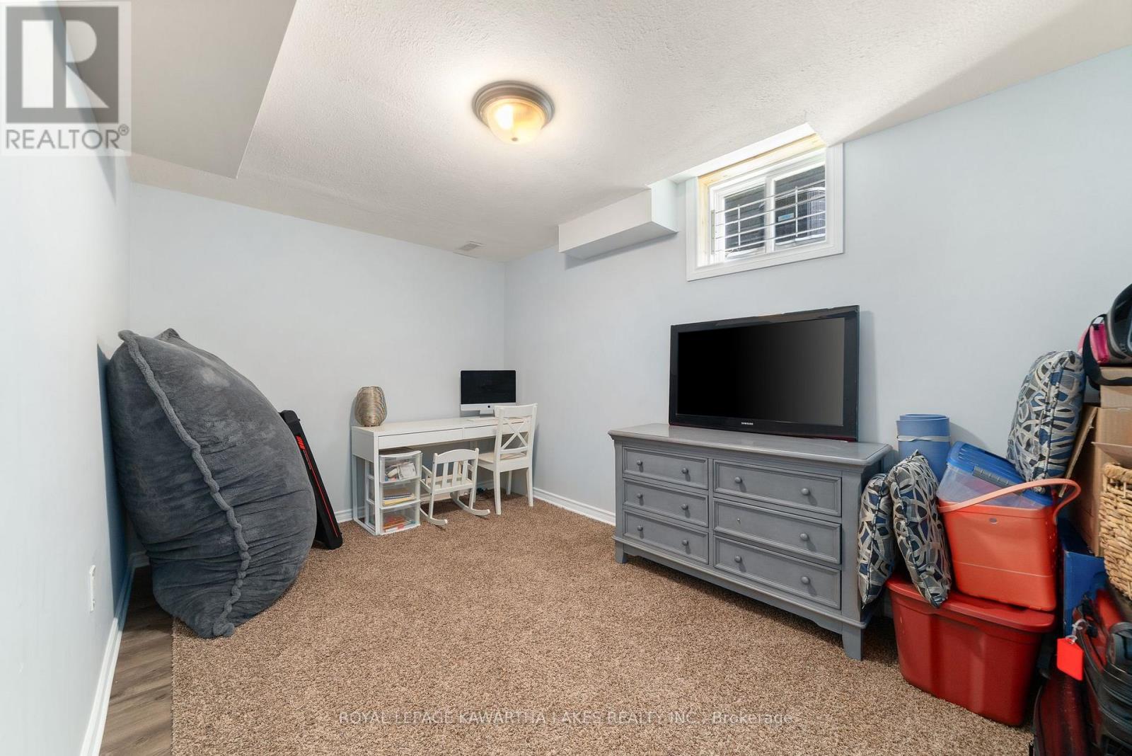 29 Logan Lane, Kawartha Lakes, Ontario K9V 0L3 - Photo 39 - X12506564