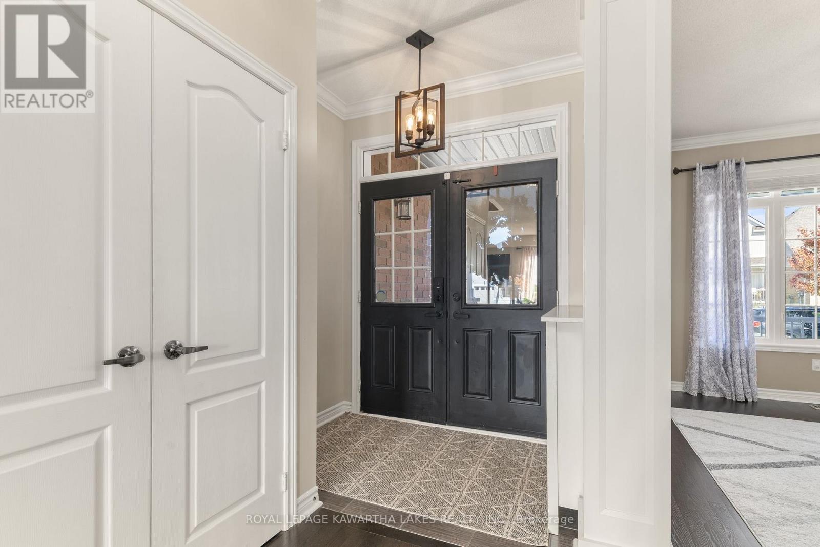 29 Logan Lane, Kawartha Lakes, Ontario K9V 0L3 - Photo 9 - X12506564