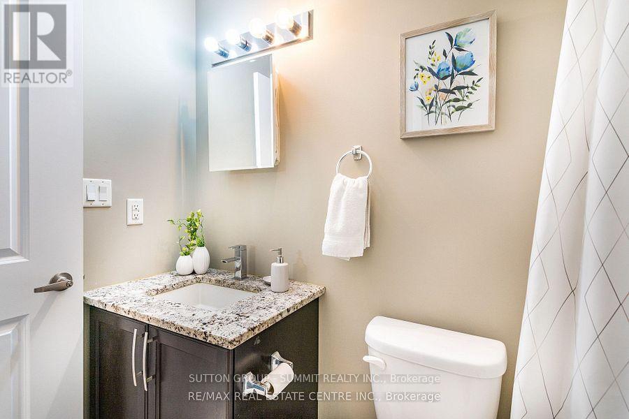 114 - 35 Southshore Crescent, Hamilton, Ontario  L8E 0J2 - Photo 12 - X12506358