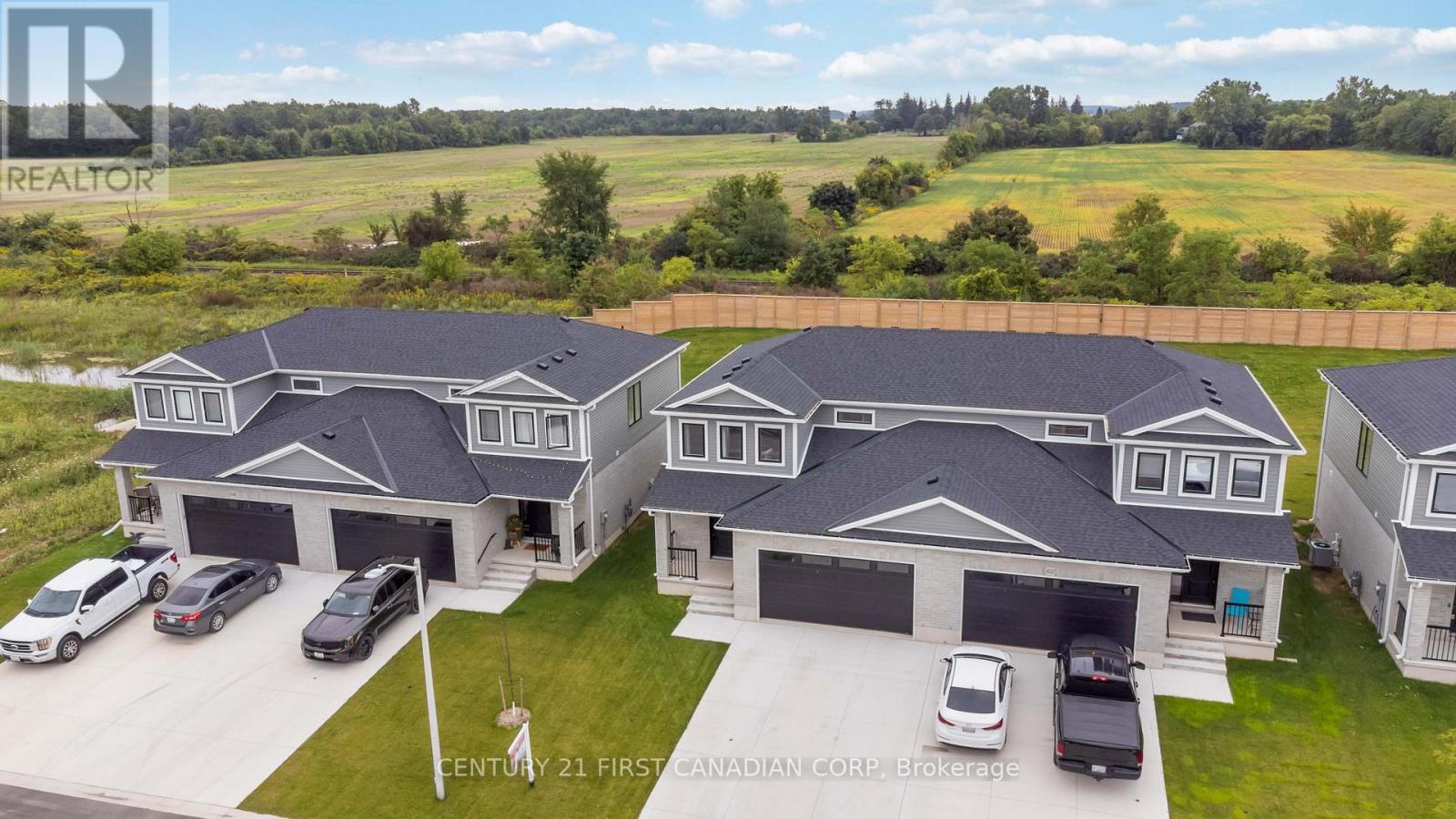 450 Main Street, Plympton-Wyoming, Ontario  N0N 1T0 - Photo 17 - X12506492