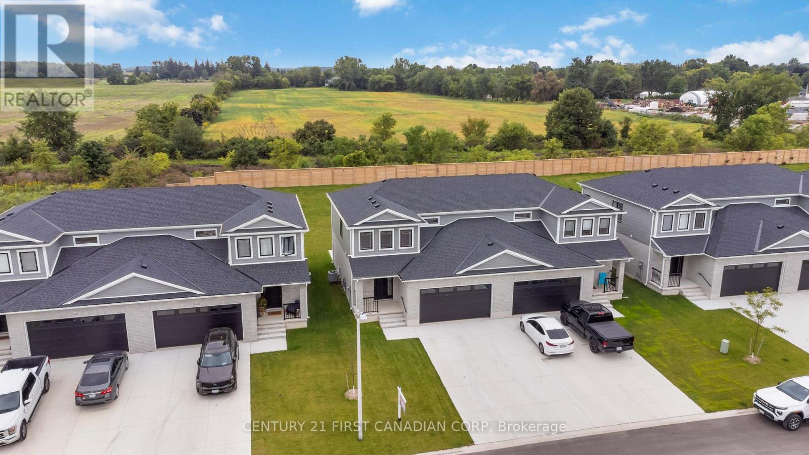 450 Main Street, Plympton-Wyoming, Ontario  N0N 1T0 - Photo 19 - X12506492