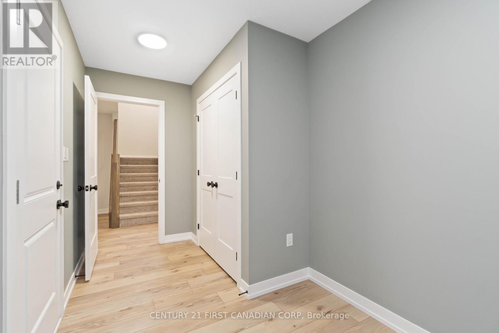 450 Main Street, Plympton-Wyoming, Ontario  N0N 1T0 - Photo 23 - X12506492