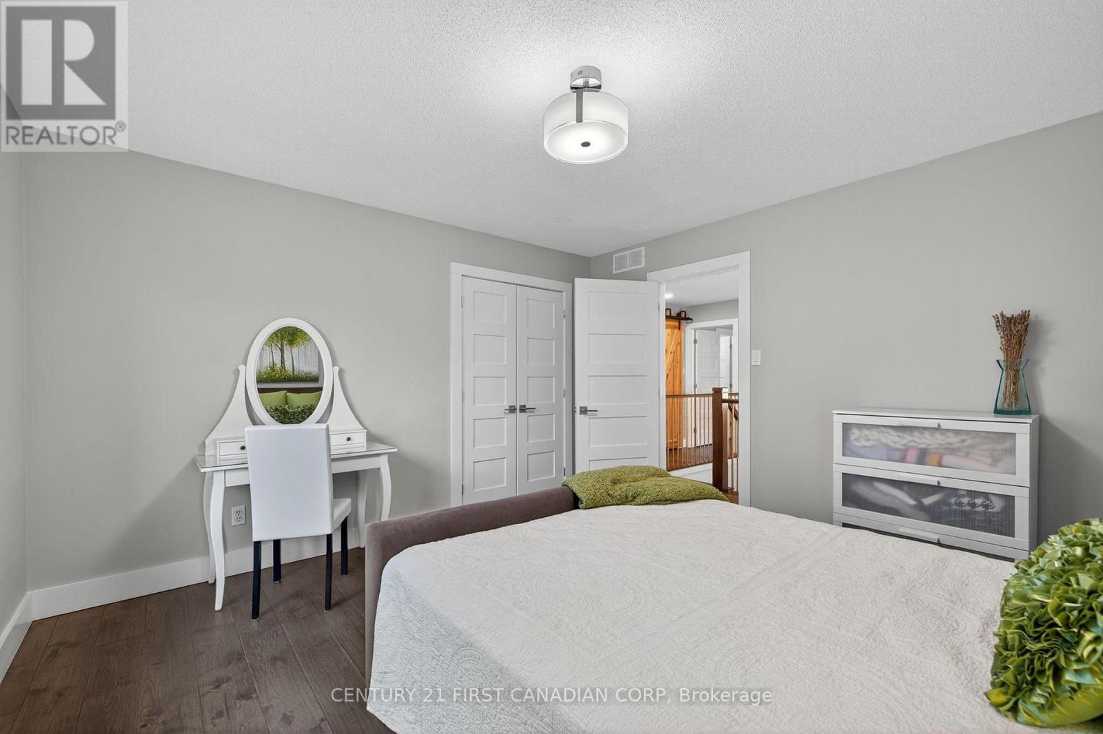 311 Ambleside Drive, London North, Ontario  N6G 4V8 - Photo 33 - X12506520