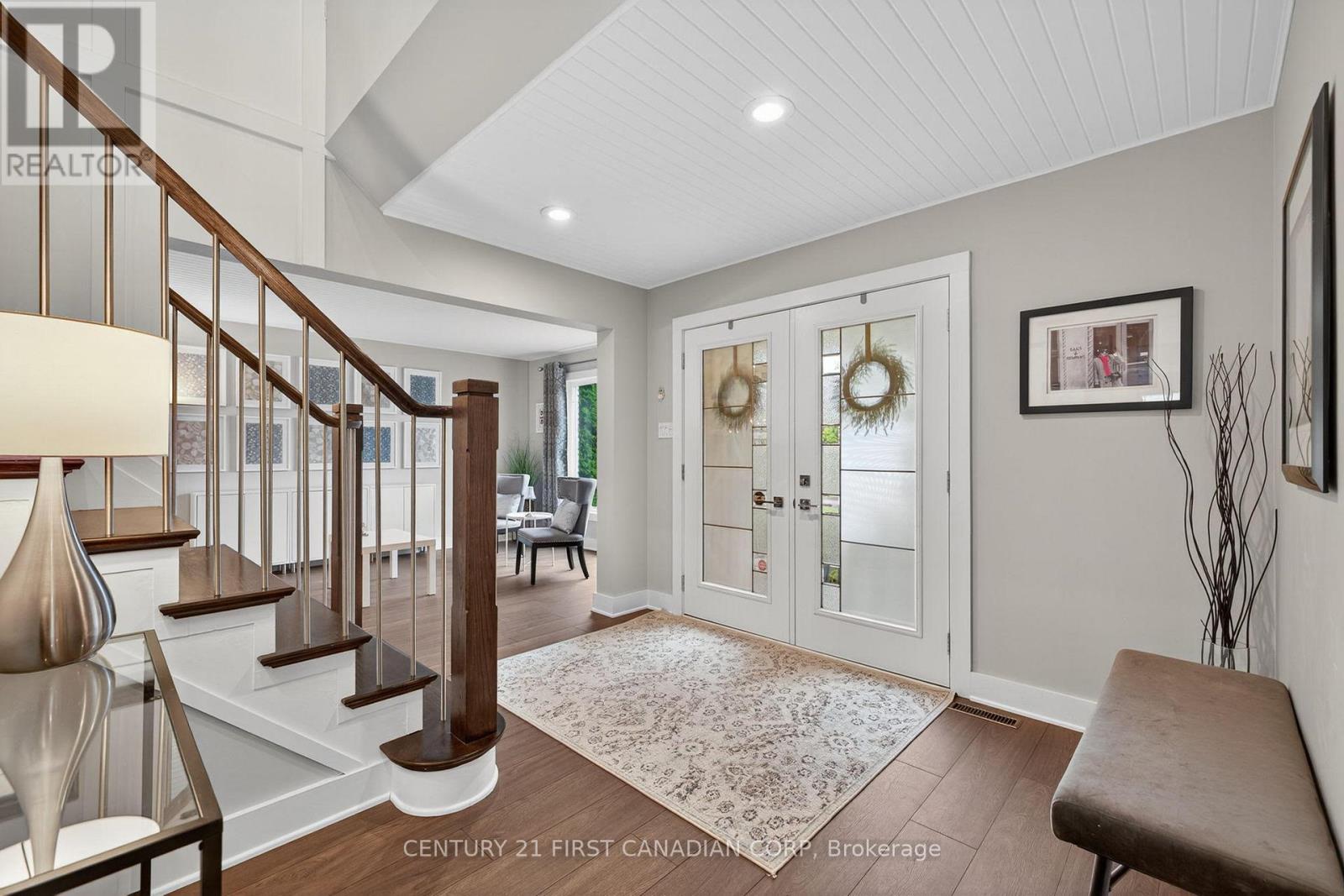 311 Ambleside Drive, London North, Ontario  N6G 4V8 - Photo 4 - X12506520