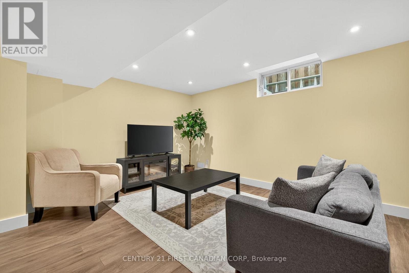 311 Ambleside Drive, London North, Ontario  N6G 4V8 - Photo 41 - X12506520