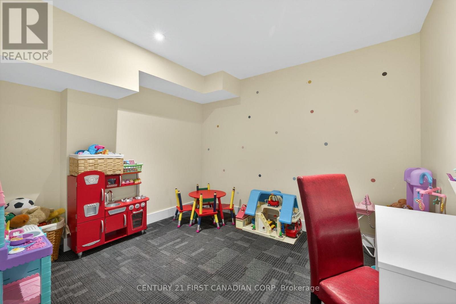 311 Ambleside Drive, London North, Ontario  N6G 4V8 - Photo 43 - X12506520