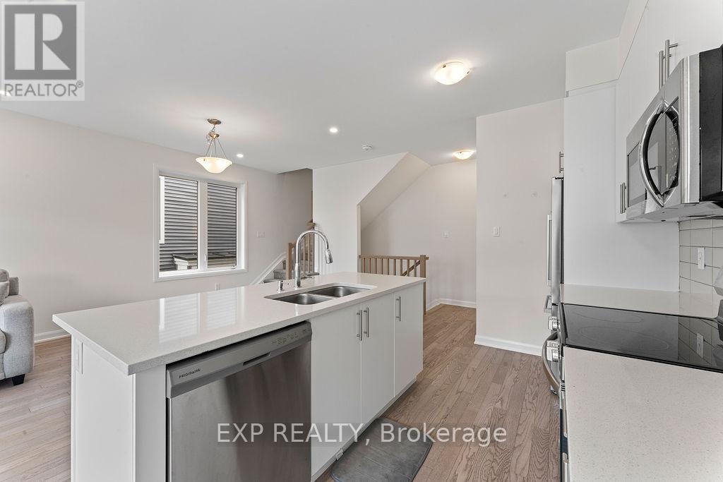 310 Raheen Court, Ottawa, Ontario K2J 7C1 - Photo 13 - X12506472