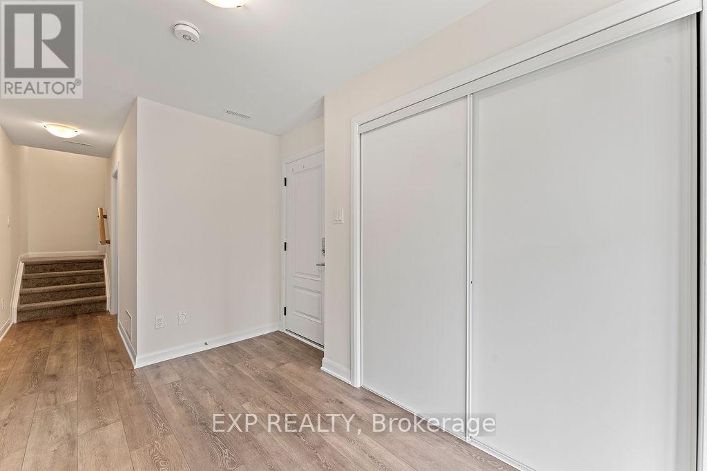 310 Raheen Court, Ottawa, Ontario K2J 7C1 - Photo 4 - X12506472