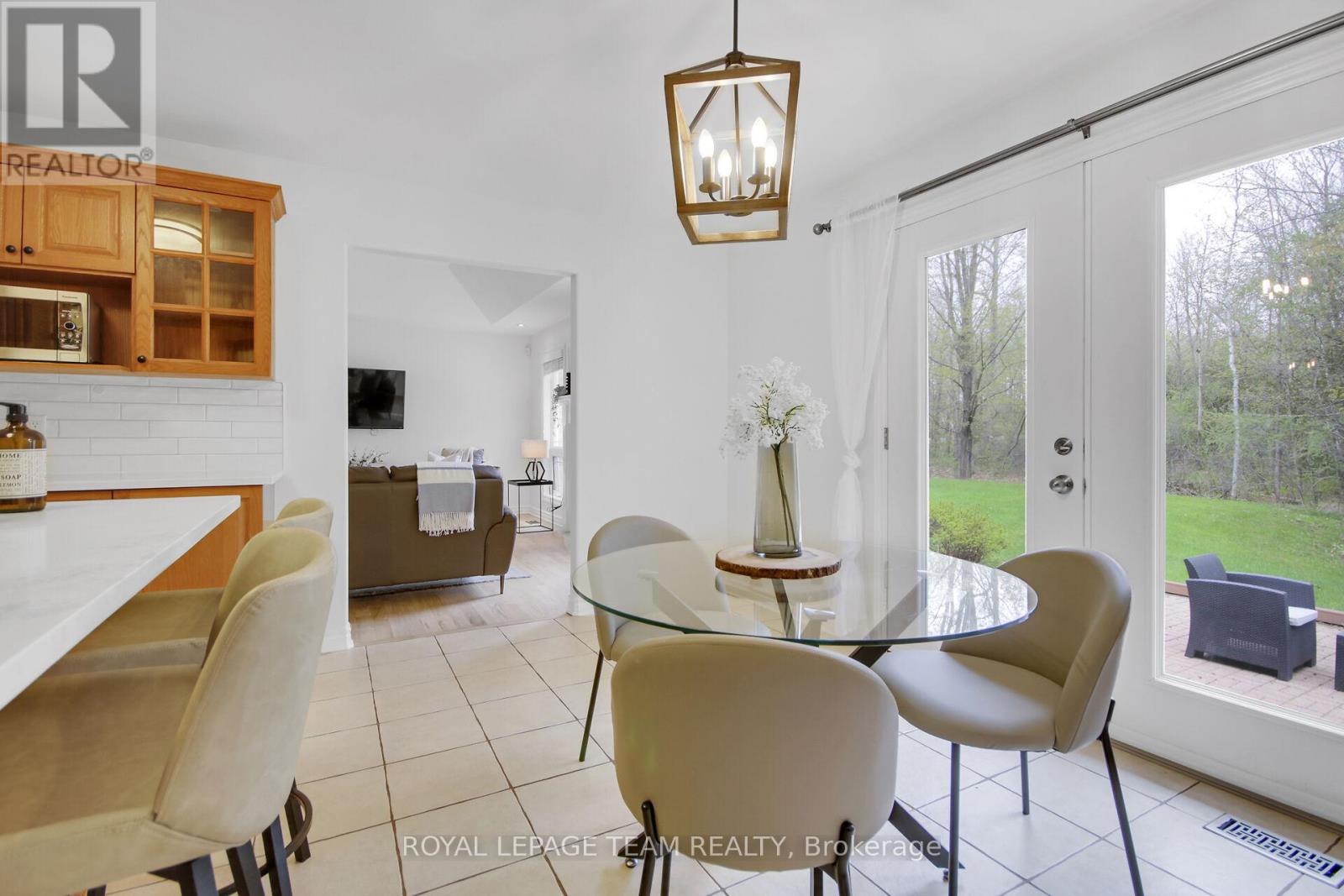 5719 Stuewe Drive, Ottawa, Ontario  K4M 1L2 - Photo 14 - X12506518