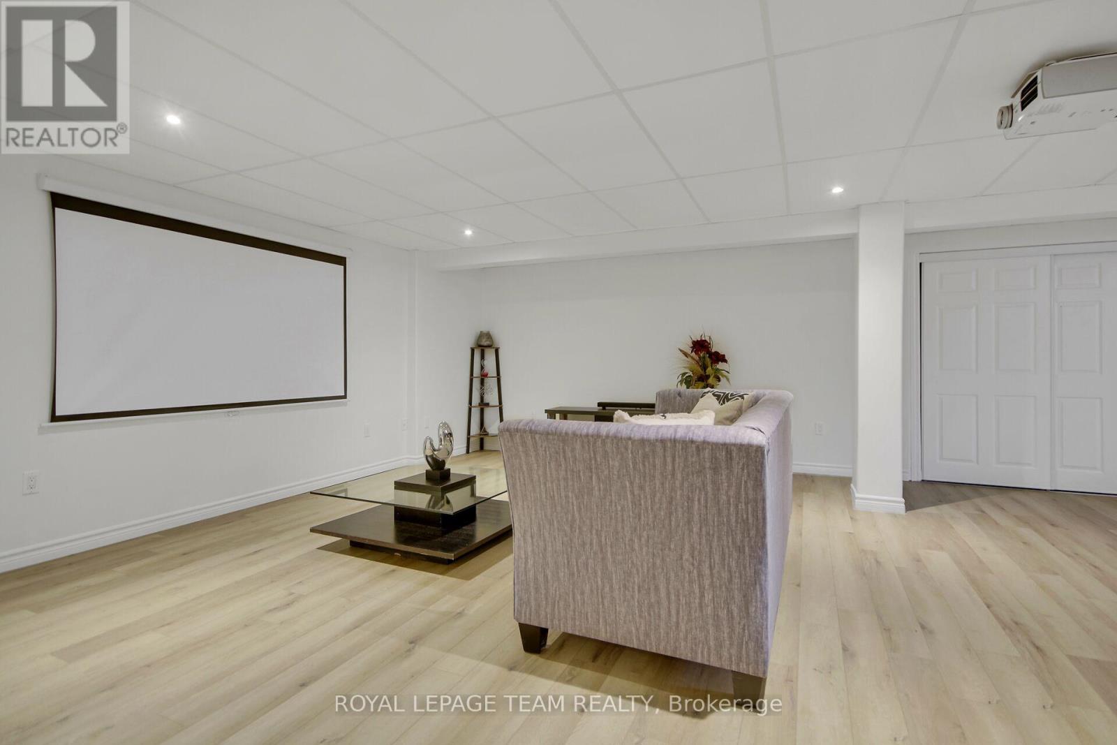 5719 Stuewe Drive, Ottawa, Ontario  K4M 1L2 - Photo 26 - X12506518