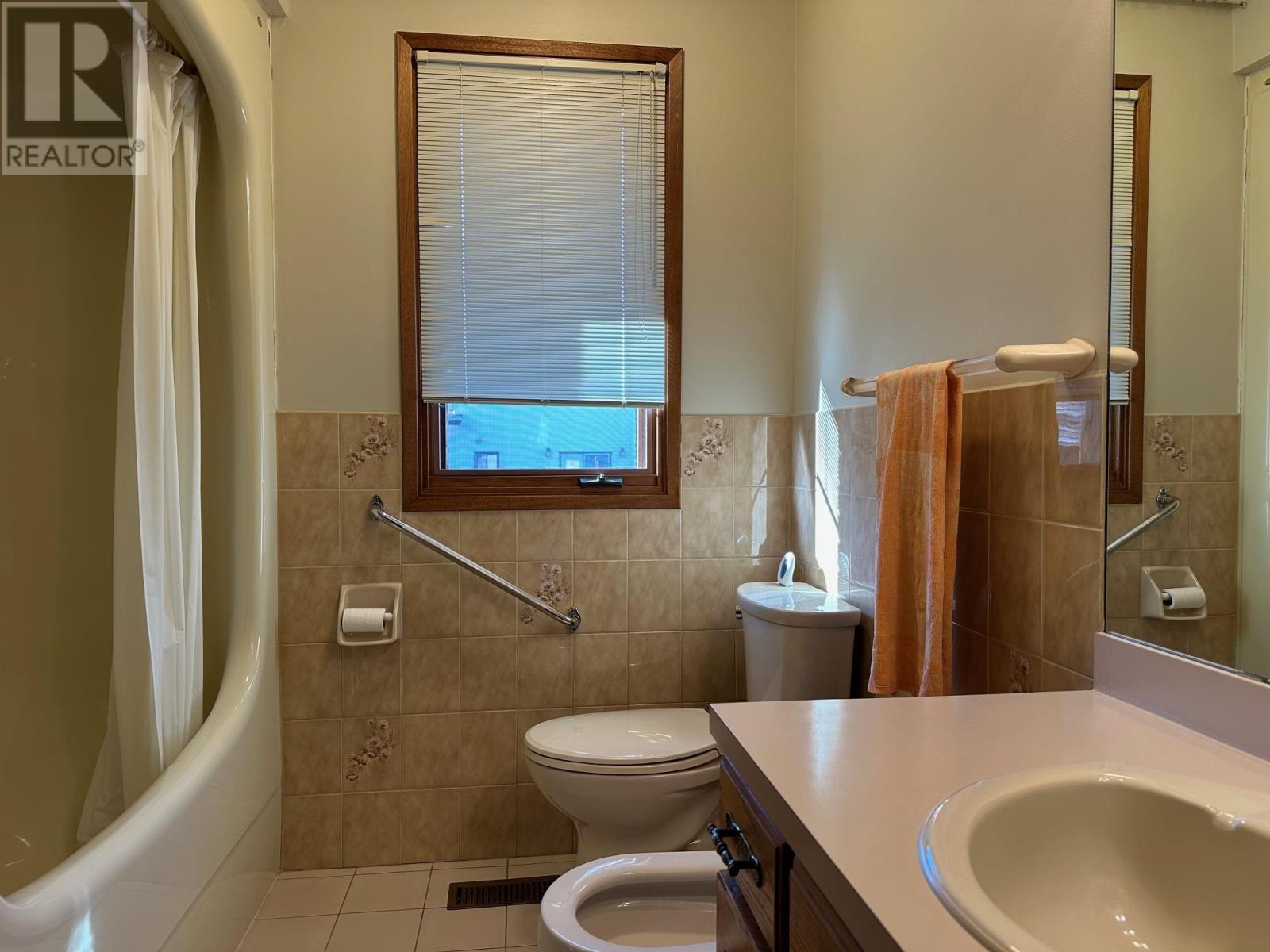 141 Cherry Ridge Rd, Thunder Bay, Ontario P7G 1A6 - Photo 12 - TB253323