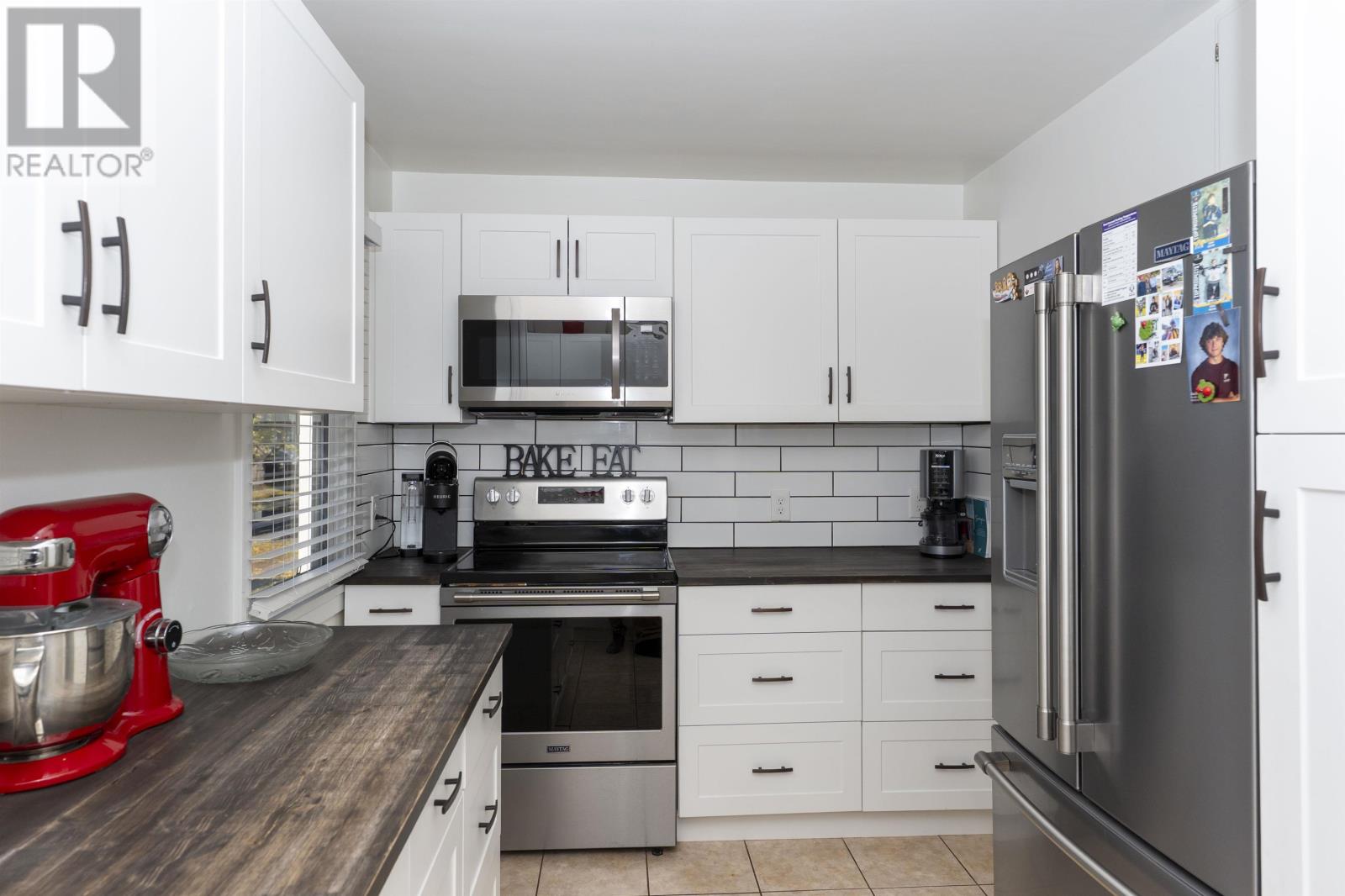 2218 Moodie St E, Thunder Bay, Ontario P7E 4Z6 - Photo 10 - TB253395