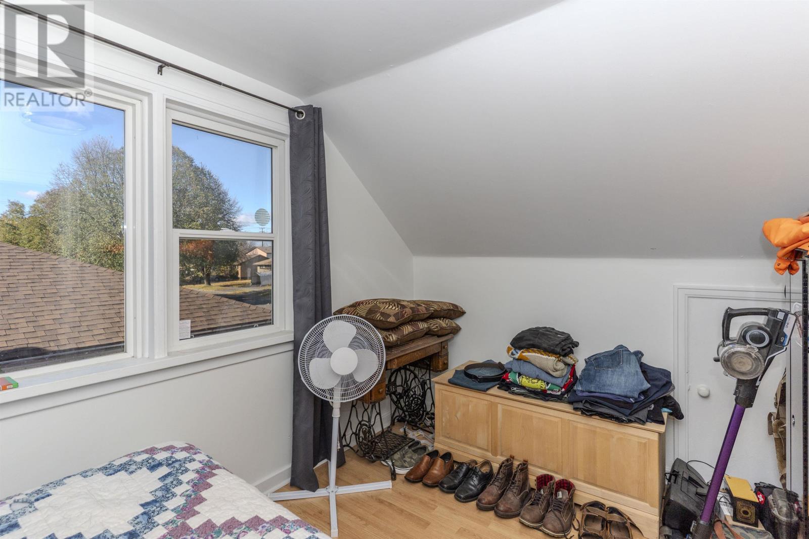 2218 Moodie St E, Thunder Bay, Ontario P7E 4Z6 - Photo 16 - TB253395