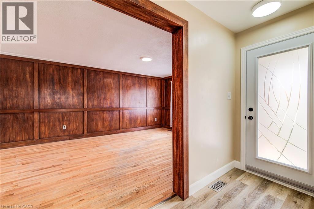 1830 Coronation Boulevard, Cambridge, Ontario  N3H 3R9 - Photo 3 - 40785203