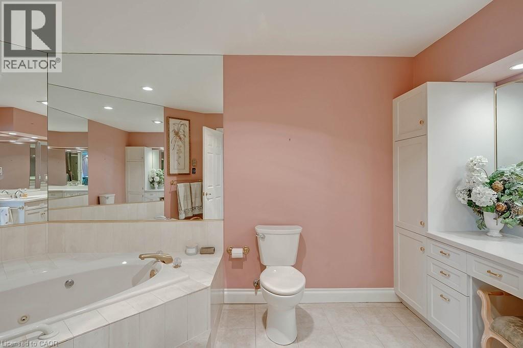 2220 Lakeshore Road Unit# 23, Burlington, Ontario L7R 4G7 - Photo 33 - 40731010