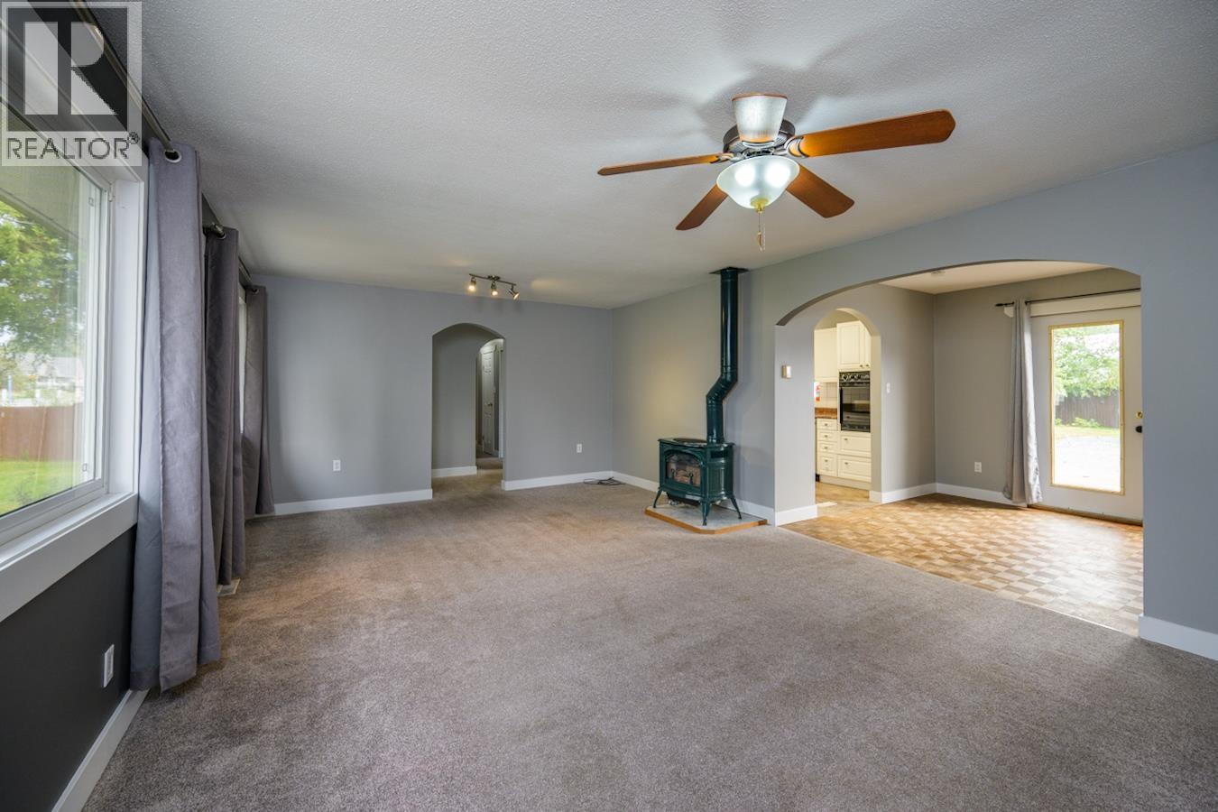 8230 Peter Road, Prince George, British Columbia  V2K 2W2 - Photo 6 - R3047258