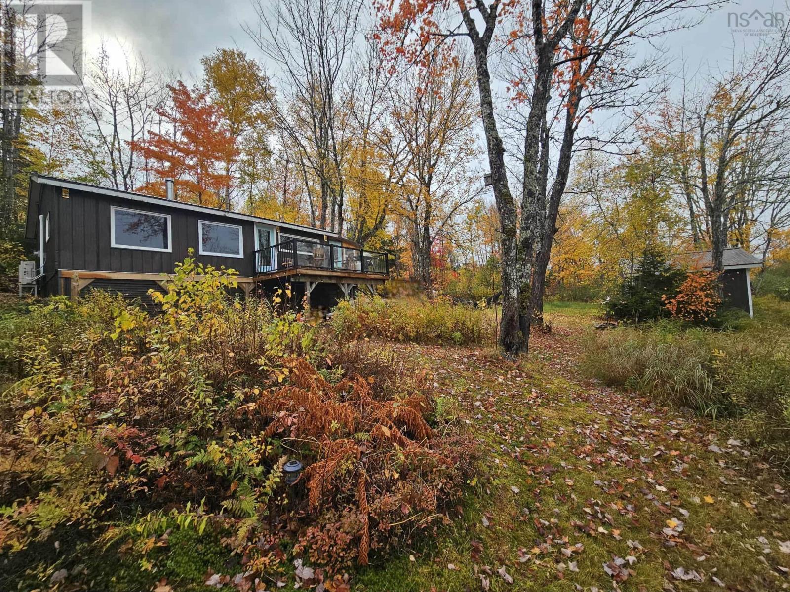 1127 Lake Road, Mattatall Lake, Nova Scotia  B0M 1Z0 - Photo 11 - 202526200