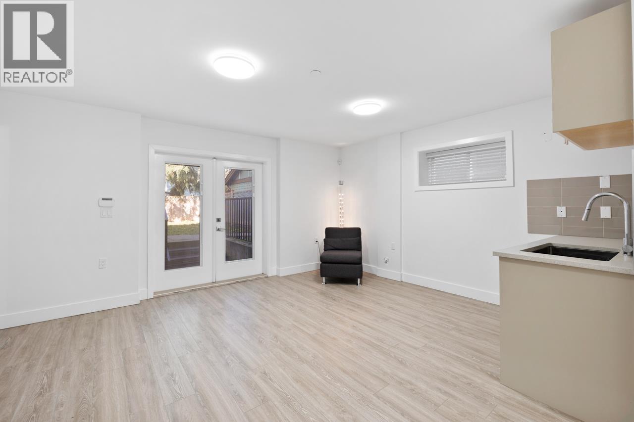 3133 Glen Drive, Vancouver, British Columbia  V5T 4C3 - Photo 24 - R2979856