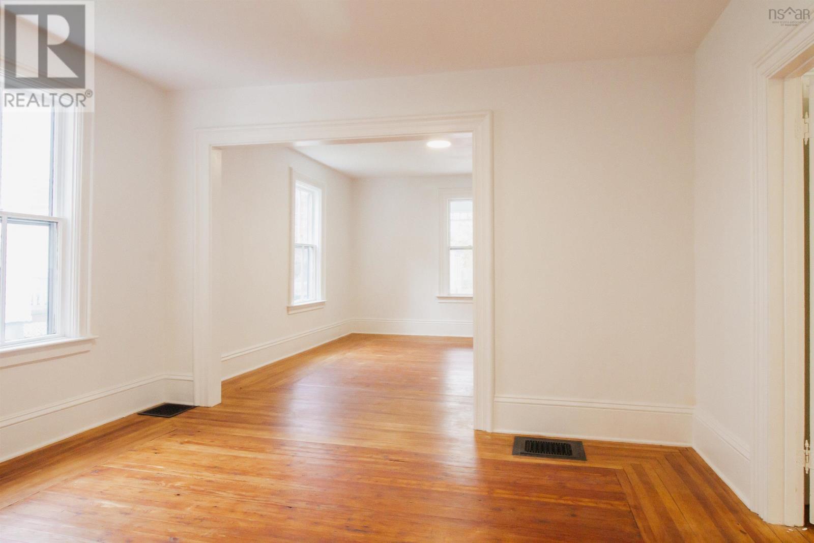 74 Duke Street, Truro, Nova Scotia  B2N 2A6 - Photo 9 - 202526216