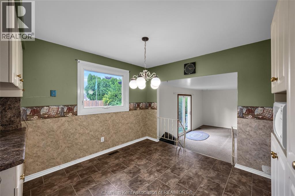 115 Parkwood Drive, Chatham, Ontario N7M 2B1 - Photo 13 - 25027924