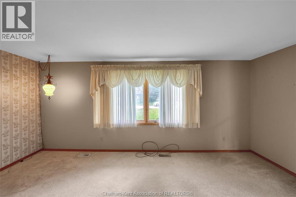 115 Parkwood Drive, Chatham, Ontario N7M 2B1 - Photo 18 - 25027924