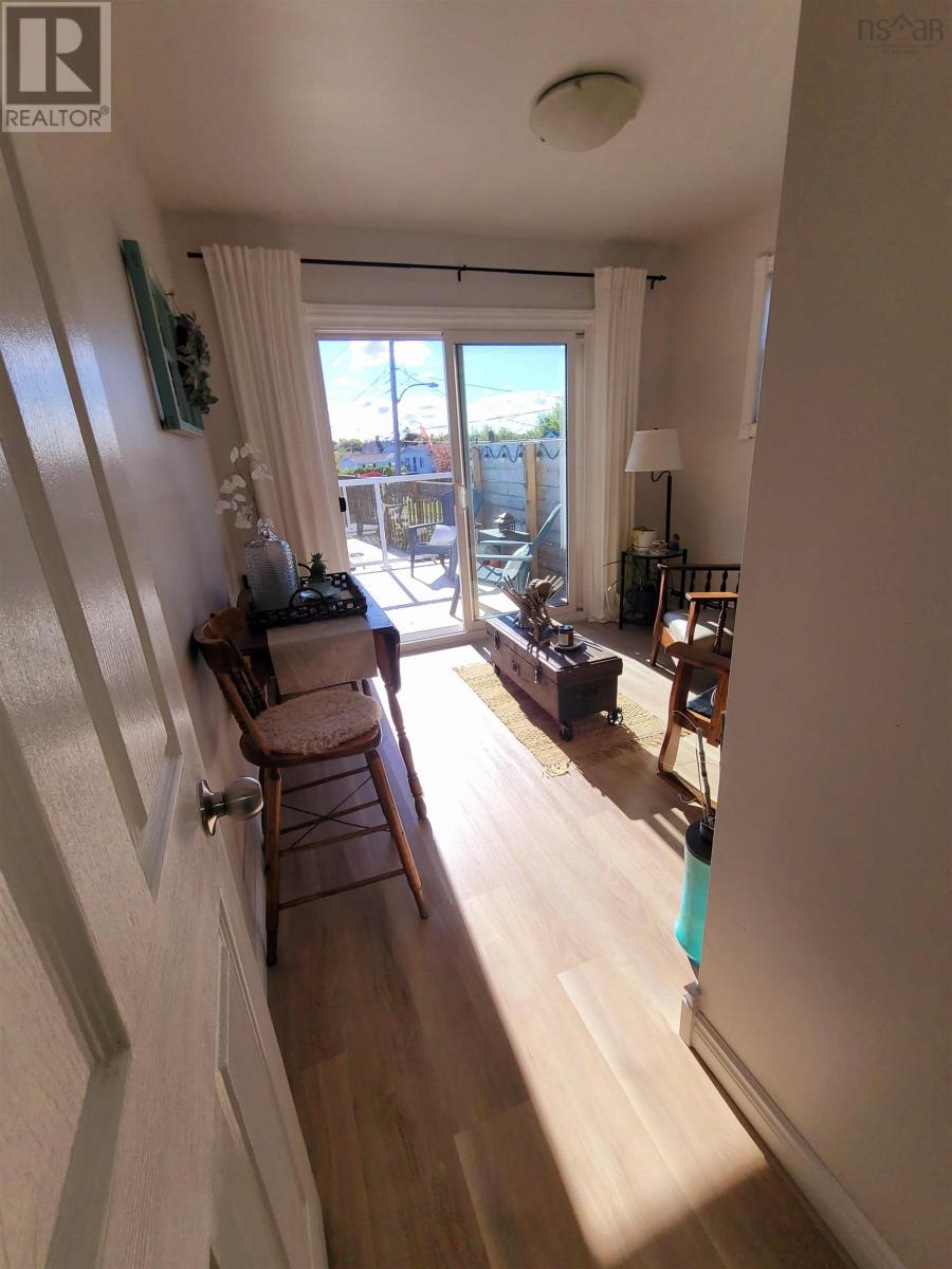 19 Highland Street, Glace Bay, Nova Scotia  B1A 2T4 - Photo 16 - 202525908