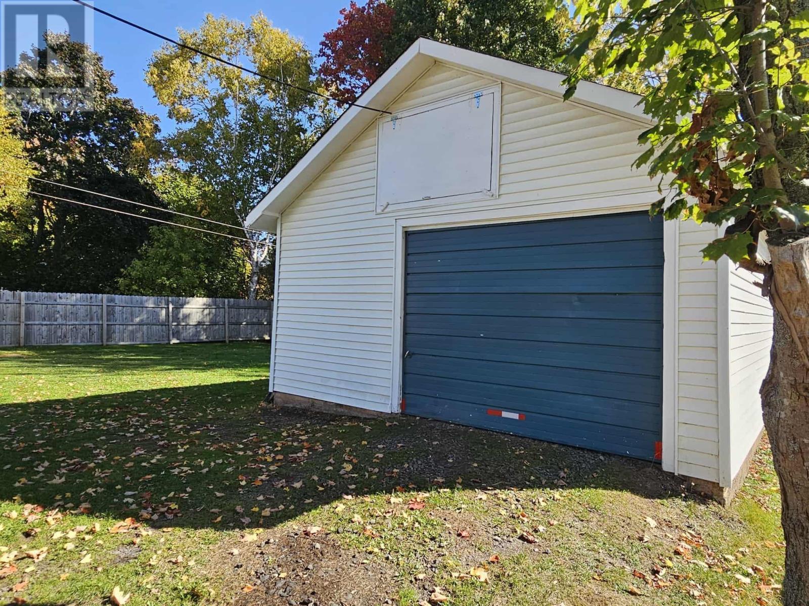 45 Salter Avenue, Truro, Nova Scotia  B2N 1A6 - Photo 3 - 202525321