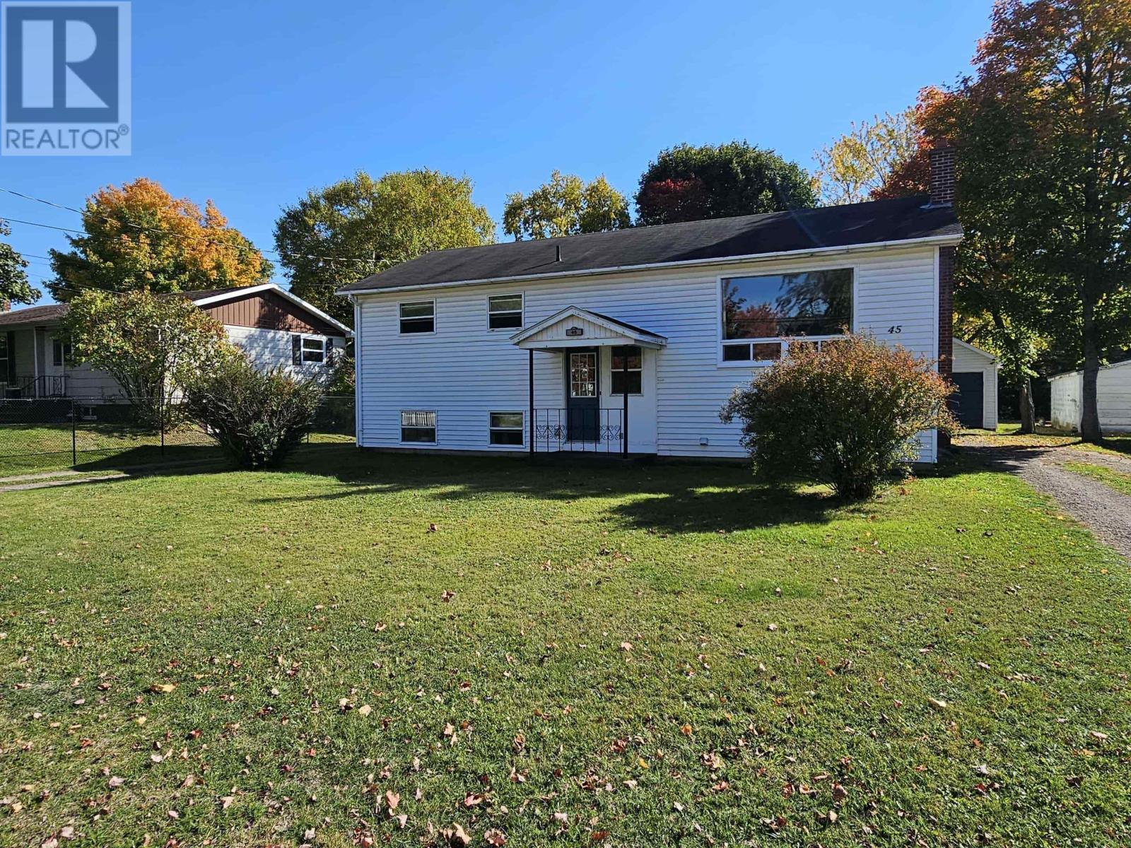 45 Salter Avenue, Truro, Nova Scotia  B2N 1A6 - Photo 4 - 202525321