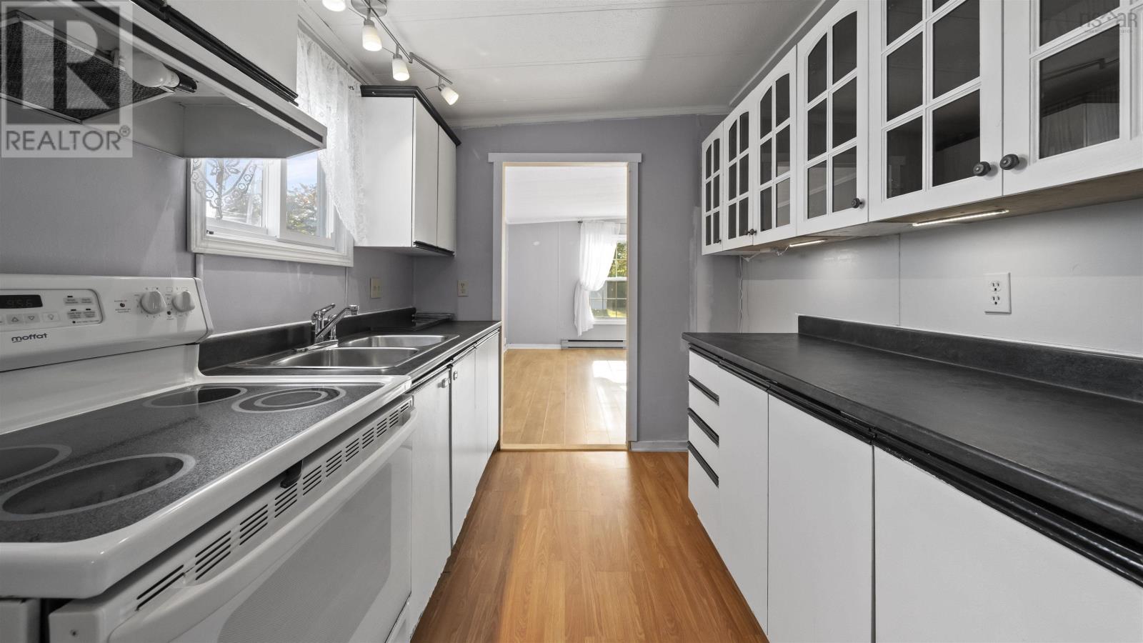 35 Sylvan Avenue, Middle Sackville, Nova Scotia  B4B 3B2 - Photo 11 - 202525382