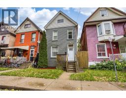 82 ASHLEY Street, Hamilton, Ontario